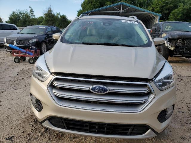 Photo 4 VIN: 1FMCU0J96HUE02233 - FORD ESCAPE 