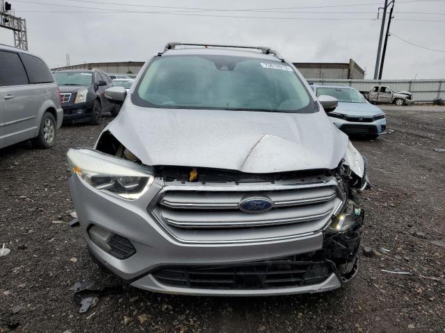 Photo 4 VIN: 1FMCU0J96HUE86151 - FORD ESCAPE 