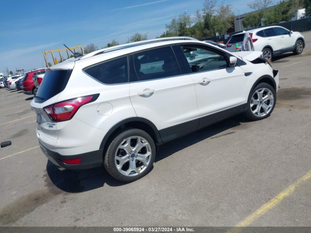 Photo 3 VIN: 1FMCU0J96JUB26139 - FORD ESCAPE 