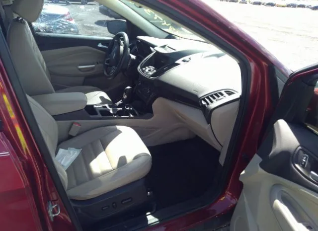 Photo 4 VIN: 1FMCU0J97HUD81893 - FORD ESCAPE 