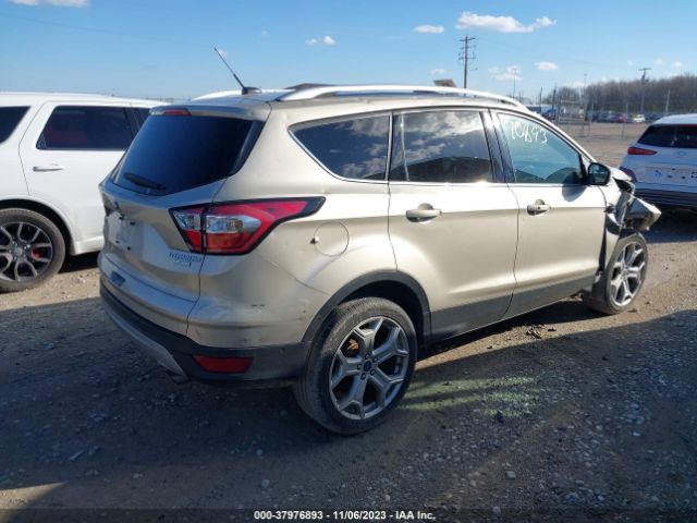 Photo 3 VIN: 1FMCU0J98HUE26033 - FORD ESCAPE 