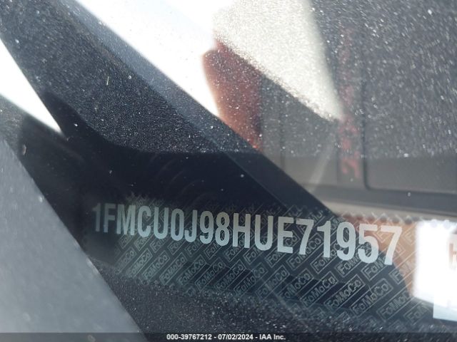 Photo 8 VIN: 1FMCU0J98HUE71957 - FORD ESCAPE 