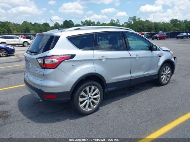 Photo 3 VIN: 1FMCU0J98HUF01653 - FORD ESCAPE 