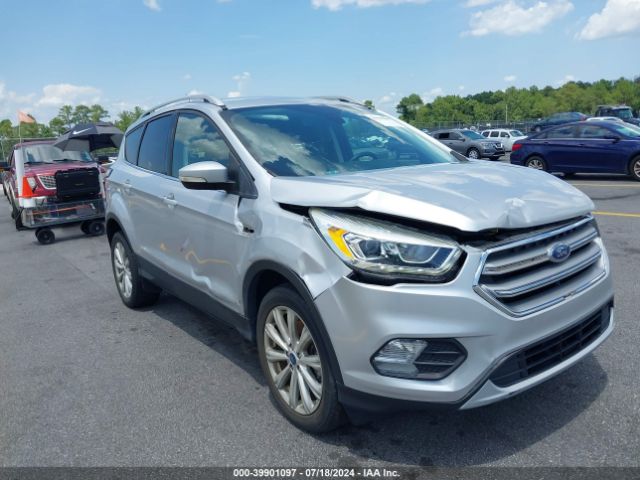 Photo 5 VIN: 1FMCU0J98HUF01653 - FORD ESCAPE 