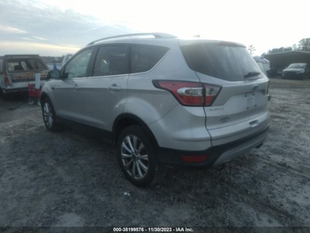 Photo 2 VIN: 1FMCU0J99HUB04081 - FORD ESCAPE 