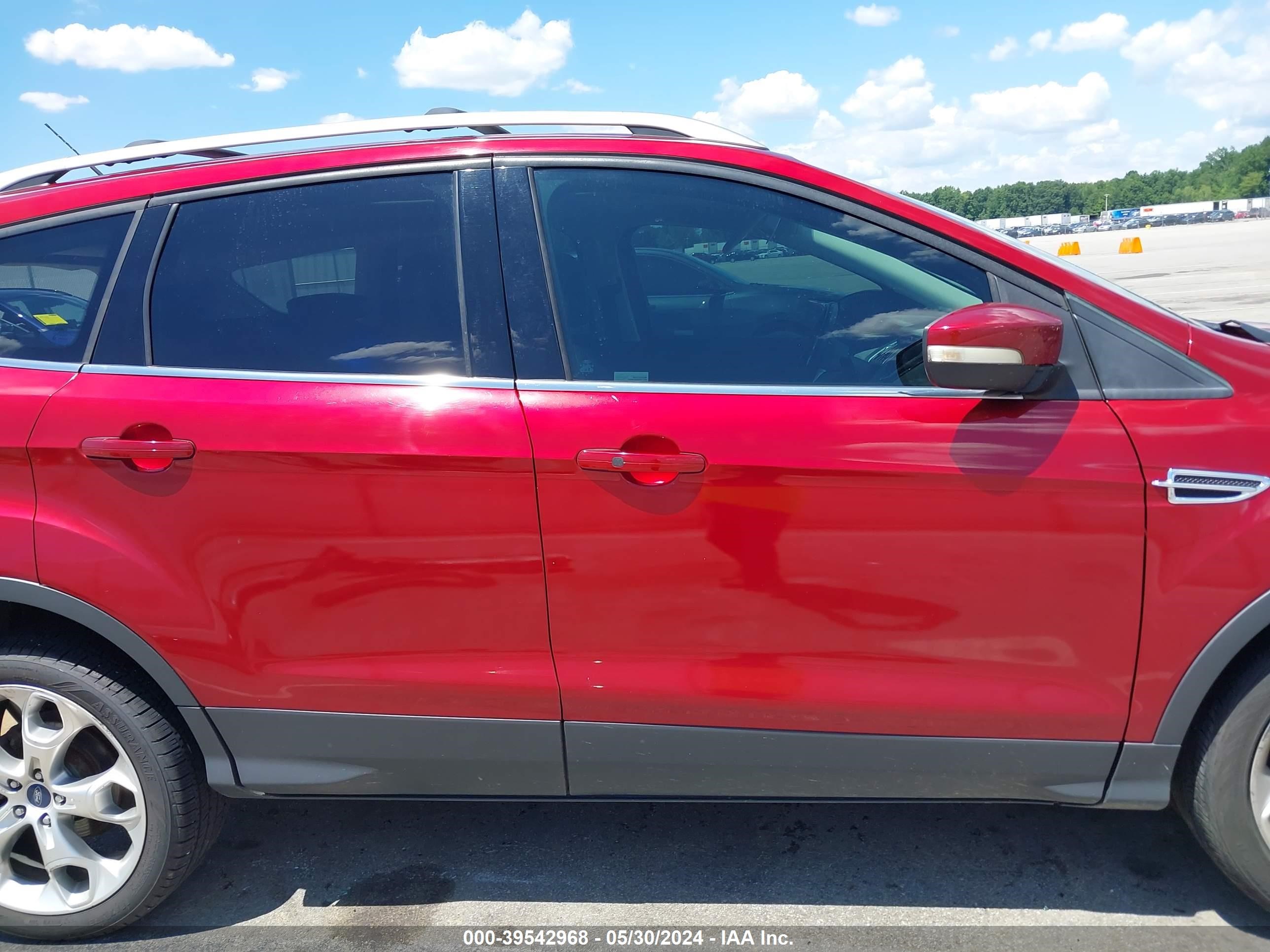 Photo 12 VIN: 1FMCU0J9XDUB62288 - FORD ESCAPE 