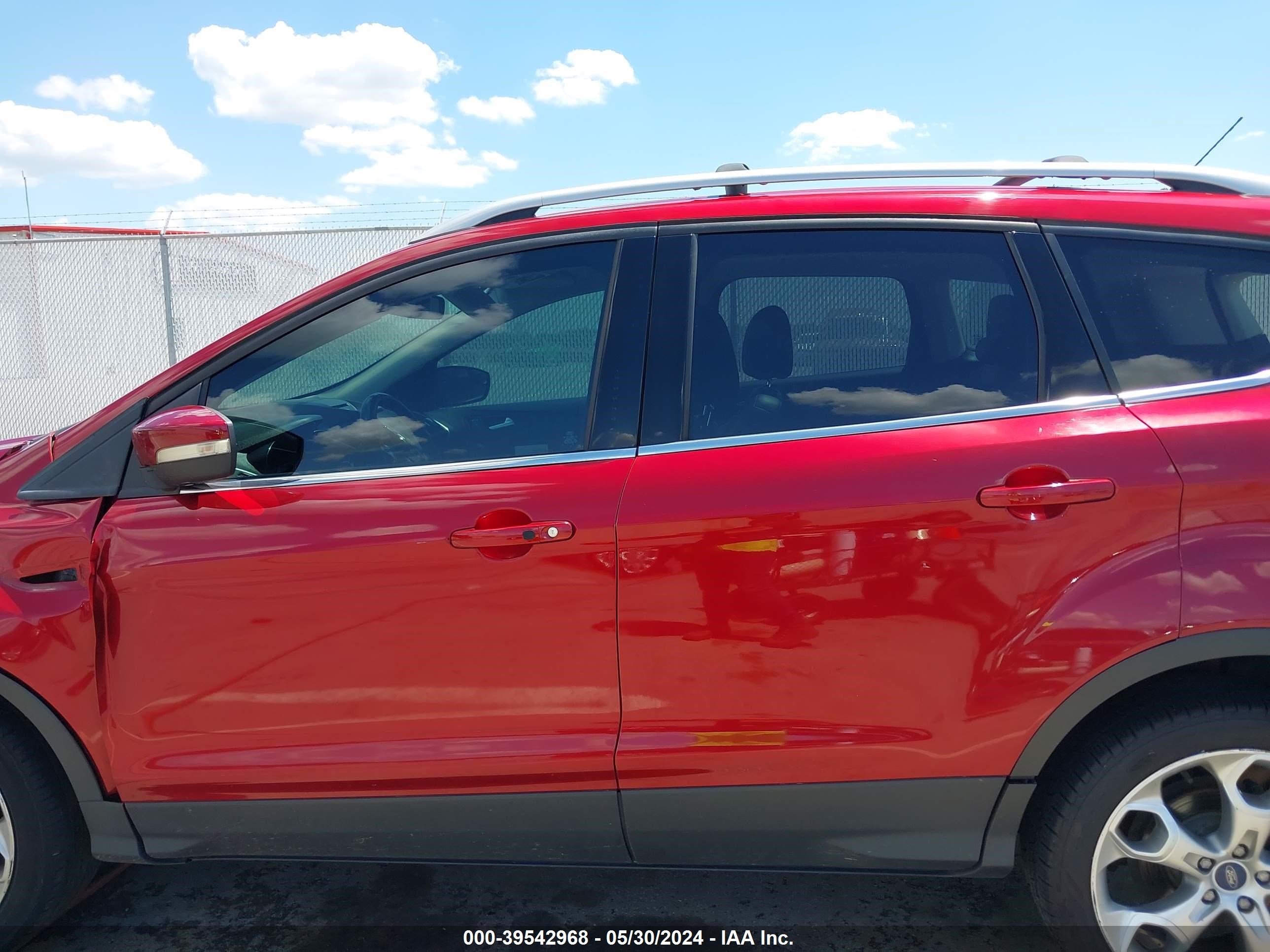 Photo 13 VIN: 1FMCU0J9XDUB62288 - FORD ESCAPE 