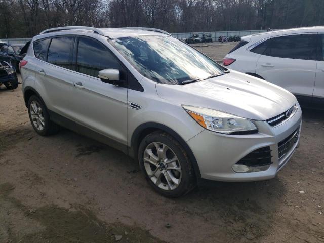 Photo 3 VIN: 1FMCU0J9XFUB39838 - FORD ESCAPE TIT 