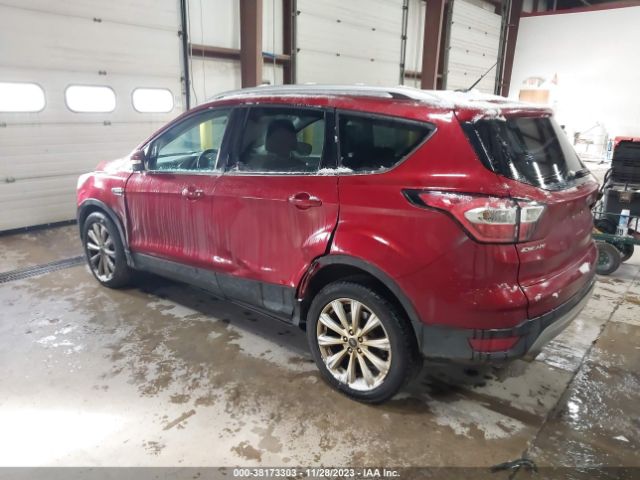 Photo 2 VIN: 1FMCU0J9XHUC28697 - FORD ESCAPE 