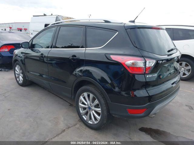 Photo 2 VIN: 1FMCU0J9XHUD40402 - FORD ESCAPE 