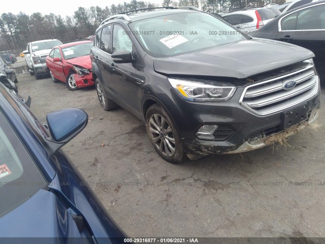 Photo 0 VIN: 1FMCU0J9XJUA02374 - FORD ESCAPE 