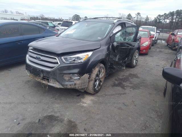 Photo 1 VIN: 1FMCU0J9XJUA02374 - FORD ESCAPE 