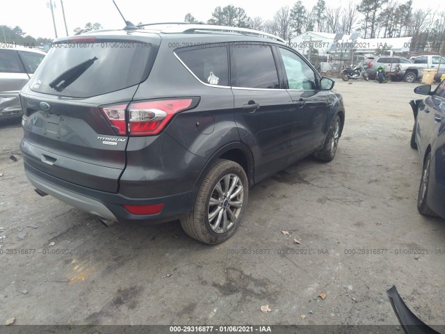 Photo 3 VIN: 1FMCU0J9XJUA02374 - FORD ESCAPE 