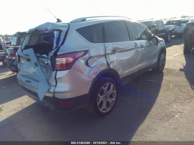 Photo 3 VIN: 1FMCU0J9XJUC86234 - FORD ESCAPE 