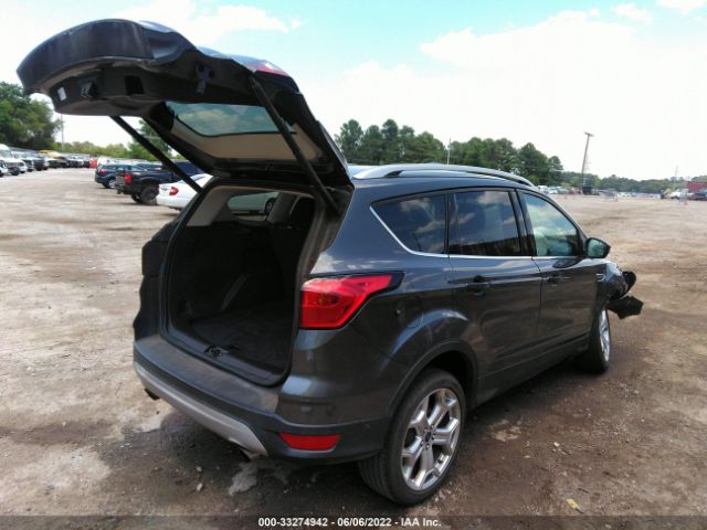 Photo 3 VIN: 1FMCU0J9XKUC32241 - FORD ESCAPE 