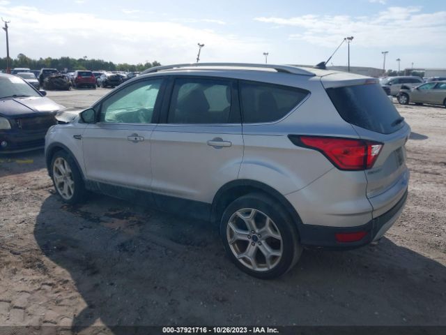 Photo 2 VIN: 1FMCU0J9XKUC37228 - FORD ESCAPE 