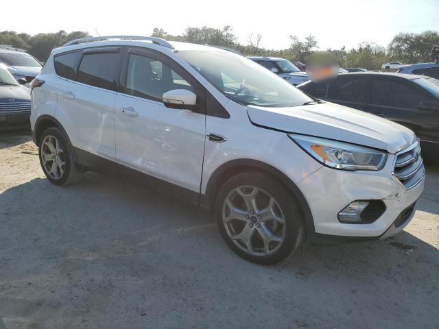 Photo 3 VIN: 1FMCU0JD1HUC23148 - FORD ESCAPE 