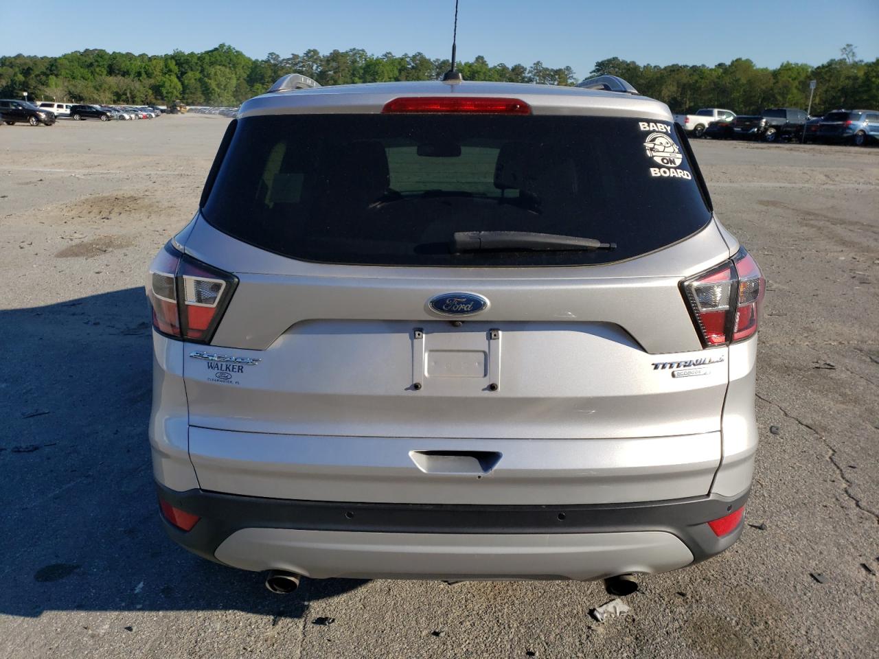 Photo 5 VIN: 1FMCU0JD5HUA57961 - FORD ESCAPE 