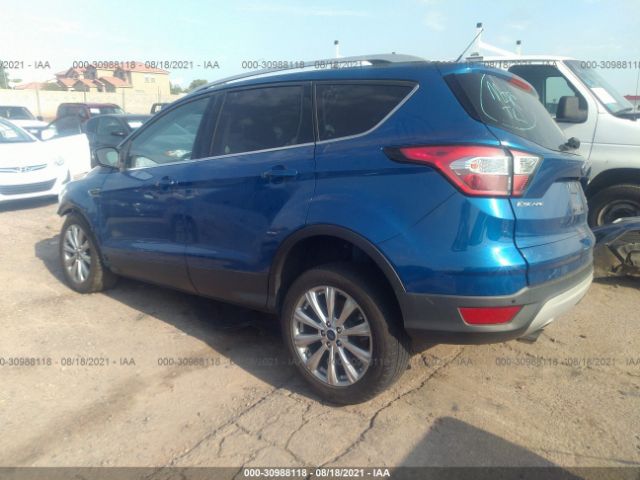 Photo 2 VIN: 1FMCU0JD7HUE38226 - FORD ESCAPE 