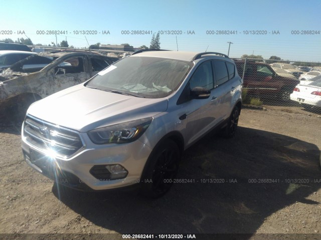 Photo 1 VIN: 1FMCU0JD8HUA28227 - FORD ESCAPE 