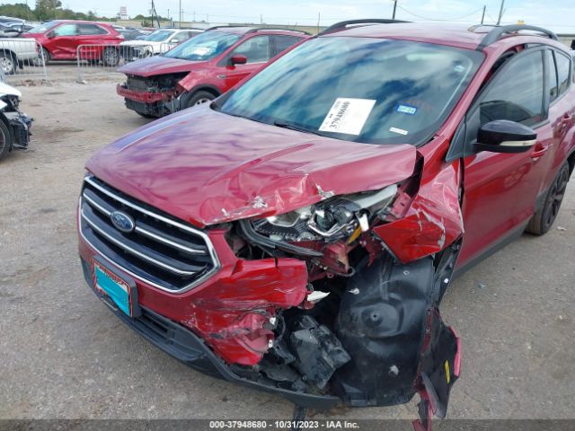 Photo 1 VIN: 1FMCU0JD9HUA49636 - FORD ESCAPE 