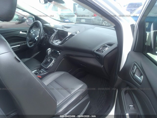 Photo 4 VIN: 1FMCU0JX2EUA69779 - FORD ESCAPE 