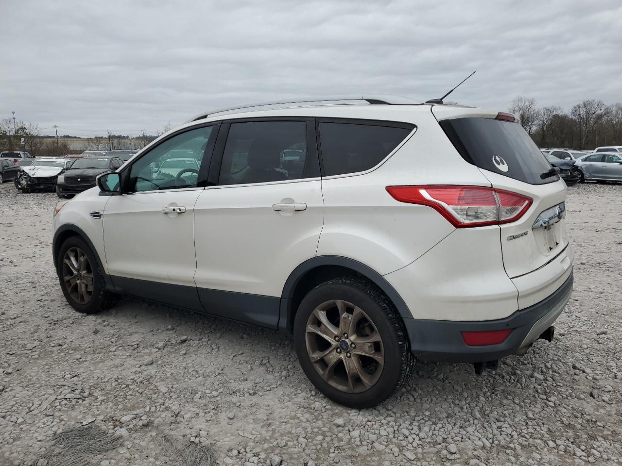 Photo 1 VIN: 1FMCU0JX3EUA10577 - FORD ESCAPE 