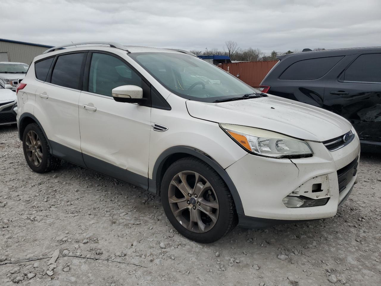 Photo 3 VIN: 1FMCU0JX3EUA10577 - FORD ESCAPE 