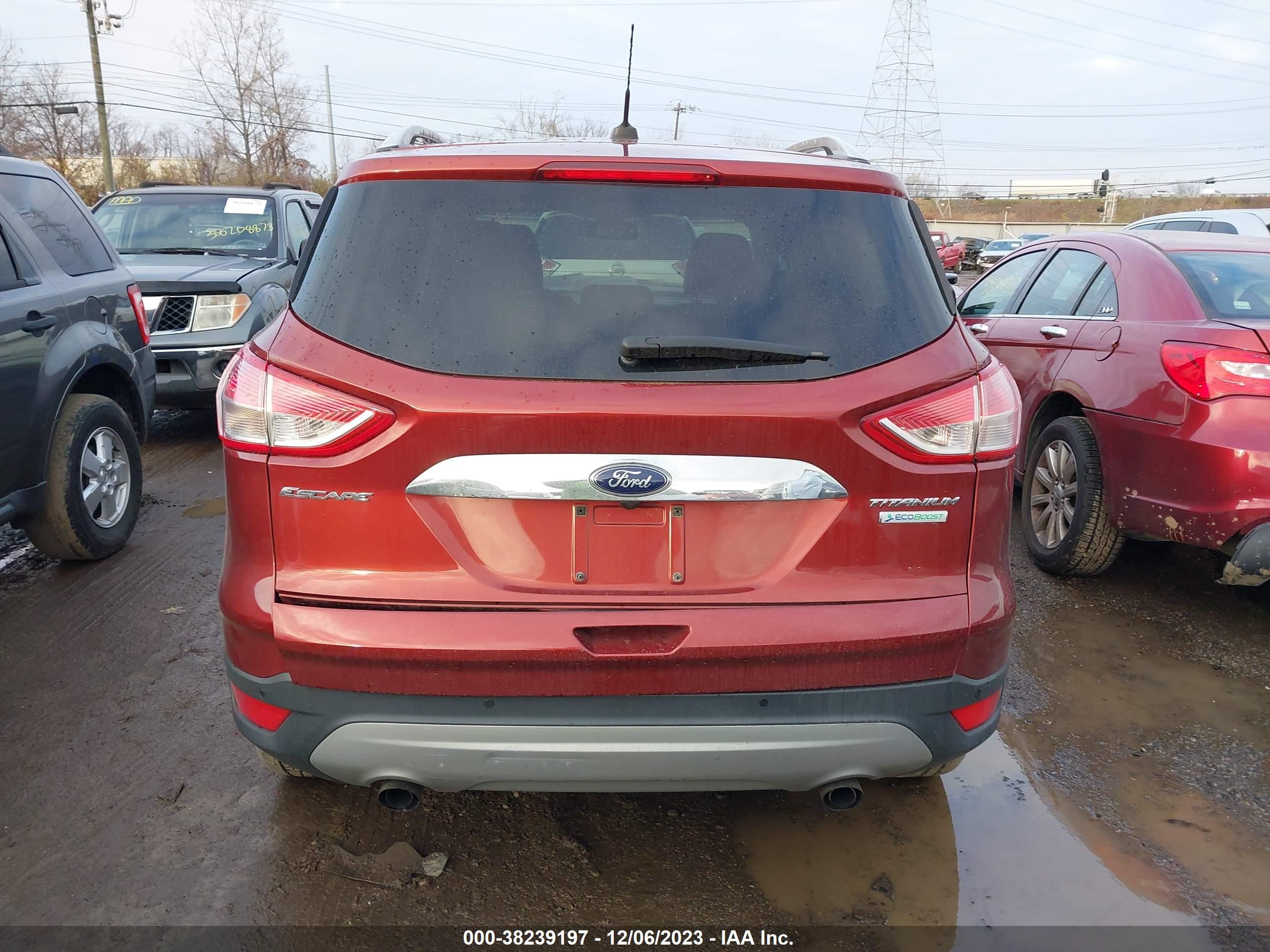 Photo 14 VIN: 1FMCU0JX4FUB11368 - FORD ESCAPE 