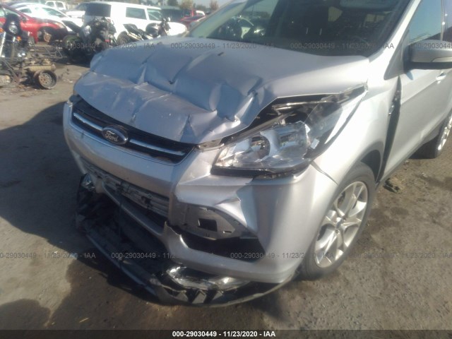 Photo 5 VIN: 1FMCU0JX4GUC66682 - FORD ESCAPE 