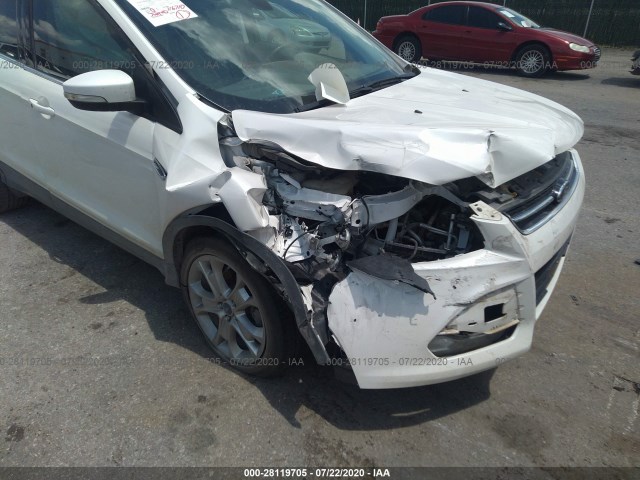 Photo 5 VIN: 1FMCU0JX5EUB30056 - FORD ESCAPE 