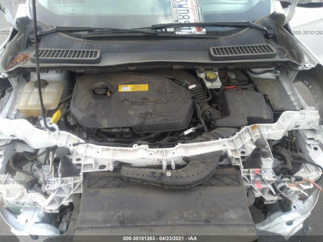 Photo 9 VIN: 1FMCU0JX5GUC88660 - FORD ESCAPE 