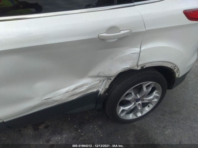 Photo 5 VIN: 1FMCU0JX6EUA74421 - FORD ESCAPE 