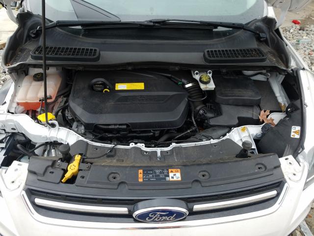 Photo 6 VIN: 1FMCU0JX7FUB70768 - FORD ESCAPE 