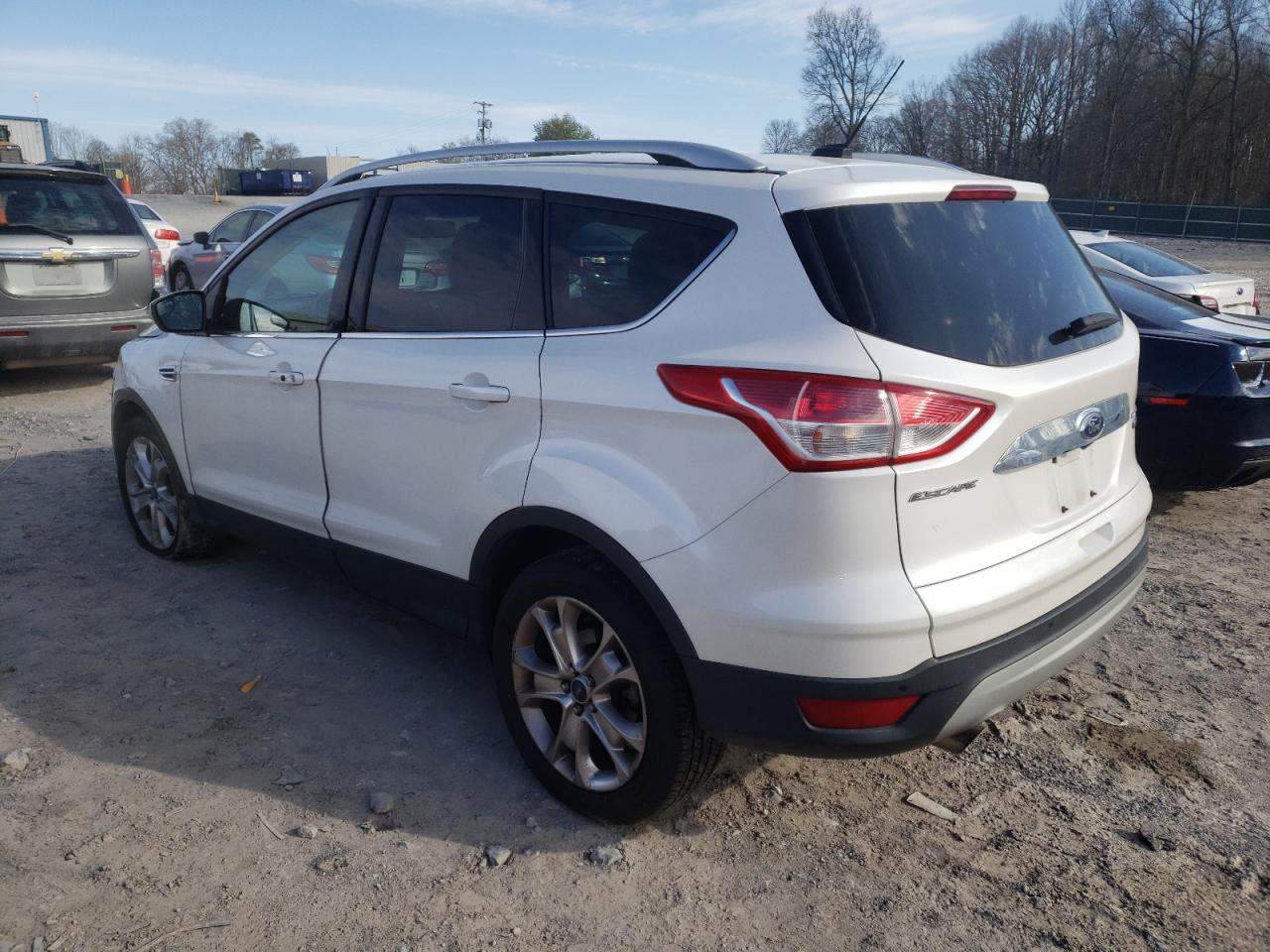 Photo 1 VIN: 1FMCU0JX8EUA43025 - FORD ESCAPE 