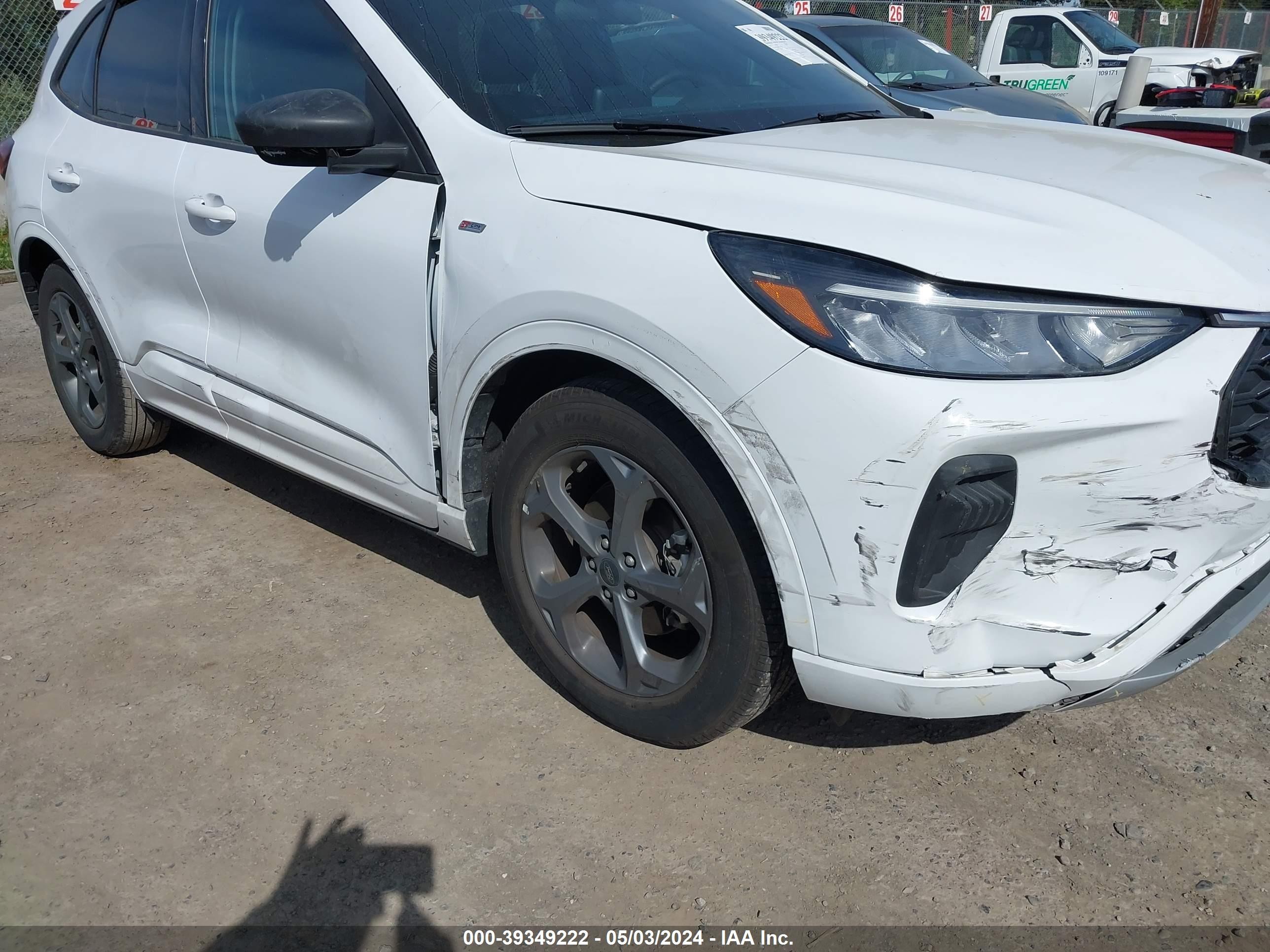 Photo 18 VIN: 1FMCU0MN5PUA42217 - FORD ESCAPE 