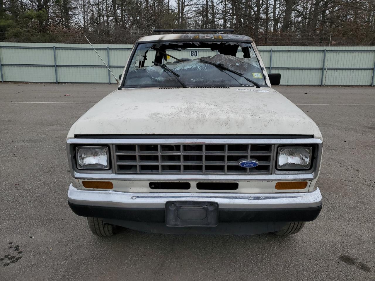 Photo 4 VIN: 1FMCU14T4HUB02915 - FORD BRONCO 