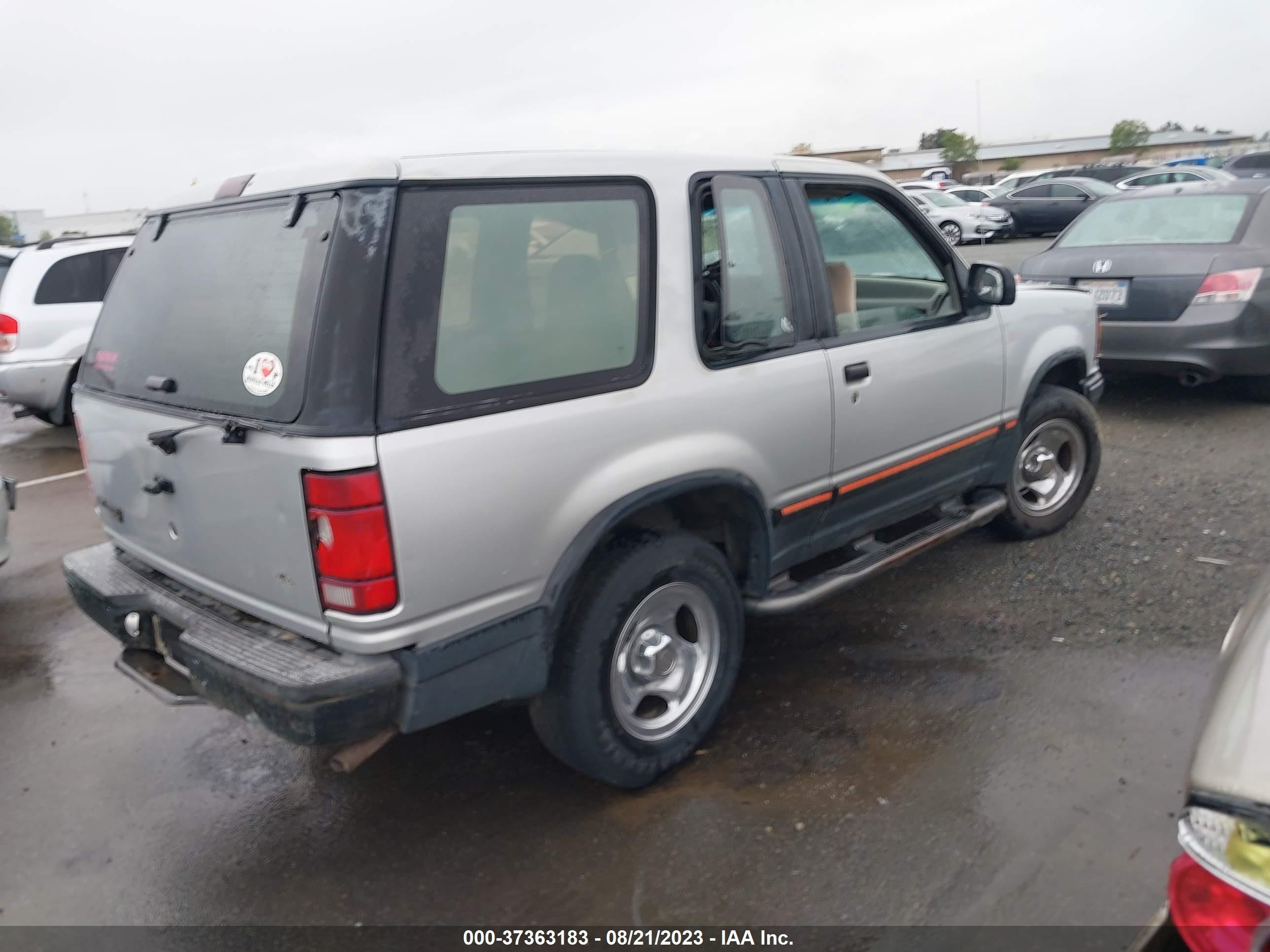 Photo 3 VIN: 1FMCU22X4NUE00534 - FORD EXPLORER 