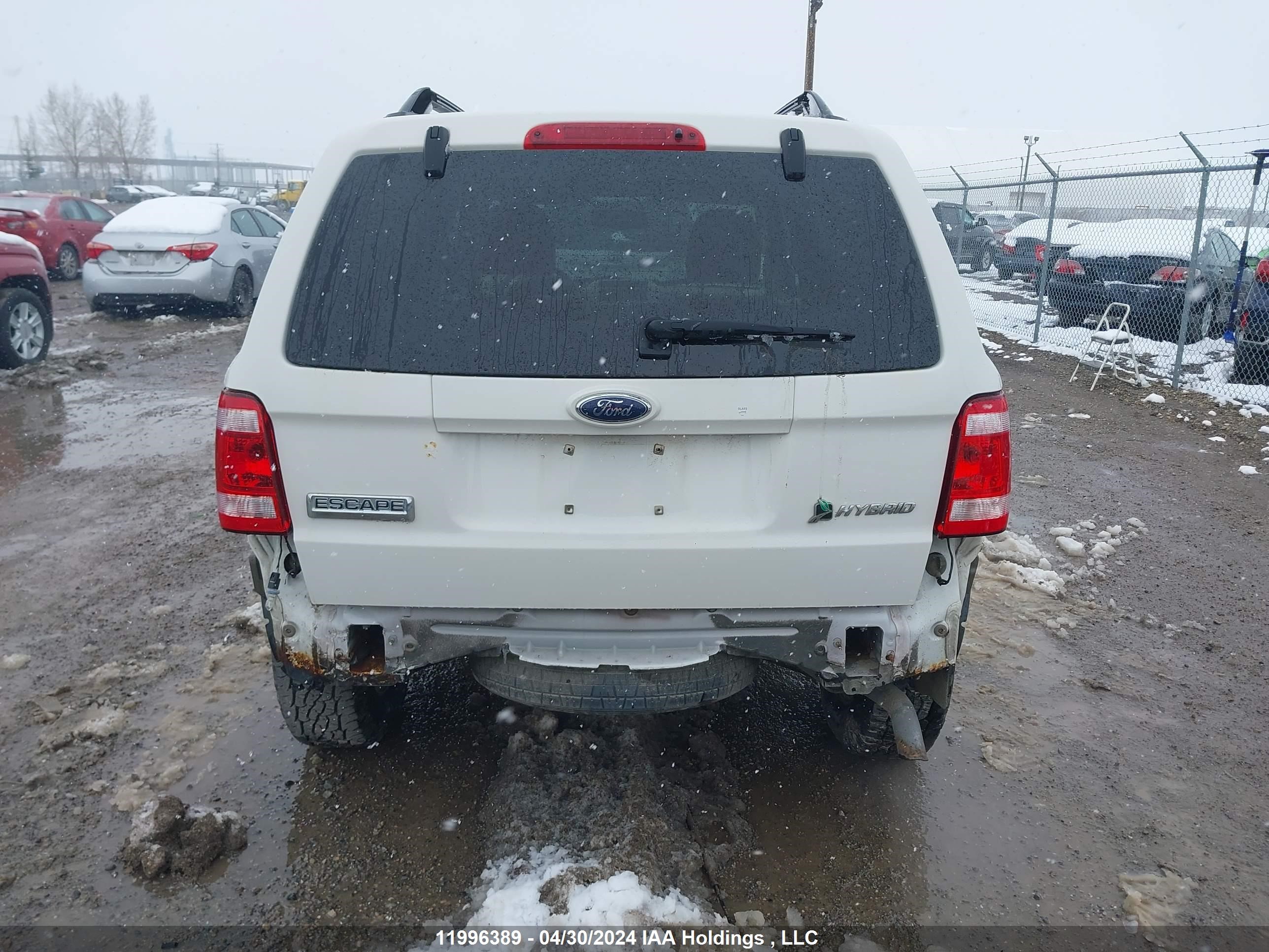 Photo 16 VIN: 1FMCU49329KC55736 - FORD ESCAPE 