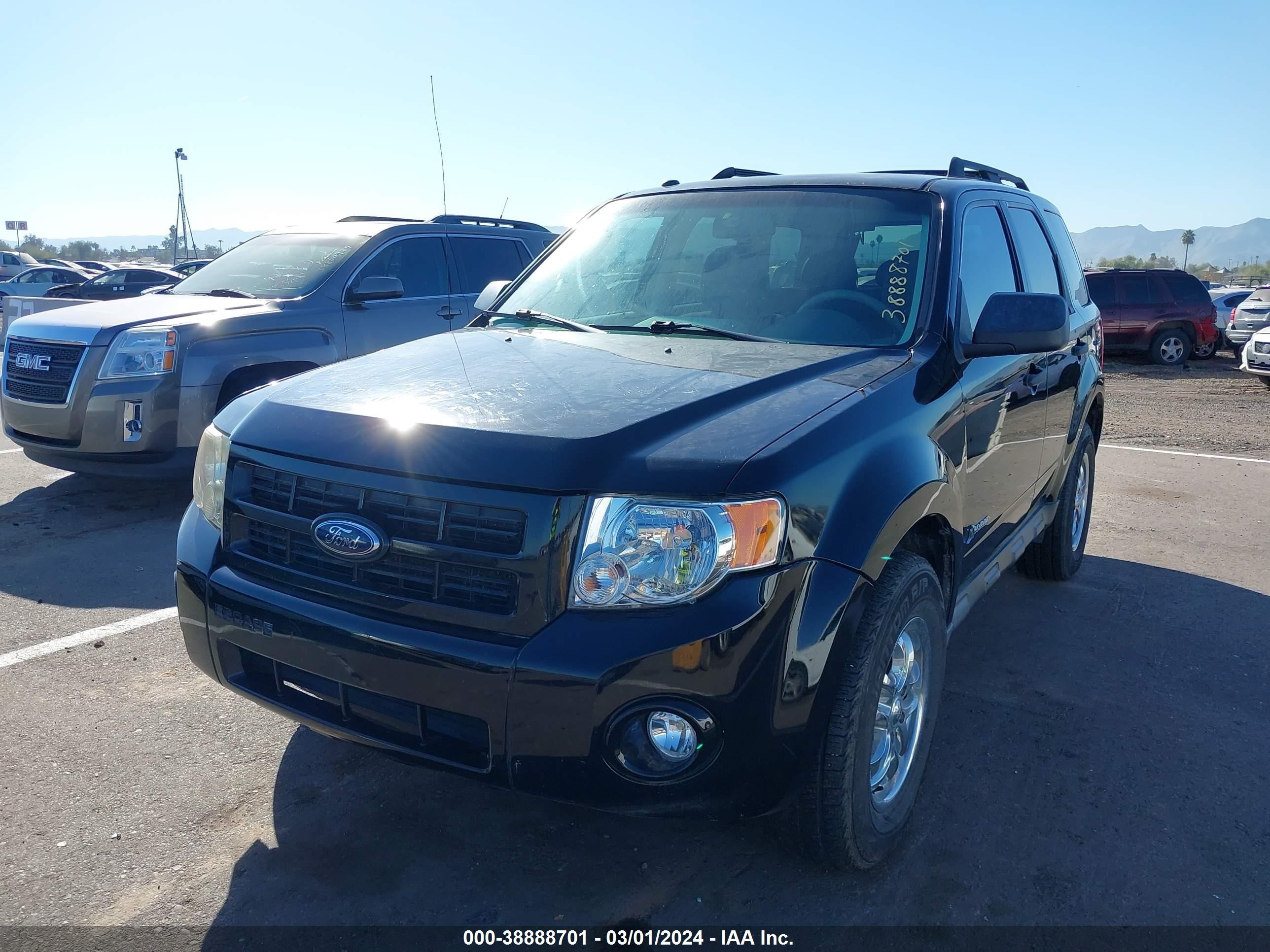 Photo 1 VIN: 1FMCU49339KA60146 - FORD ESCAPE 