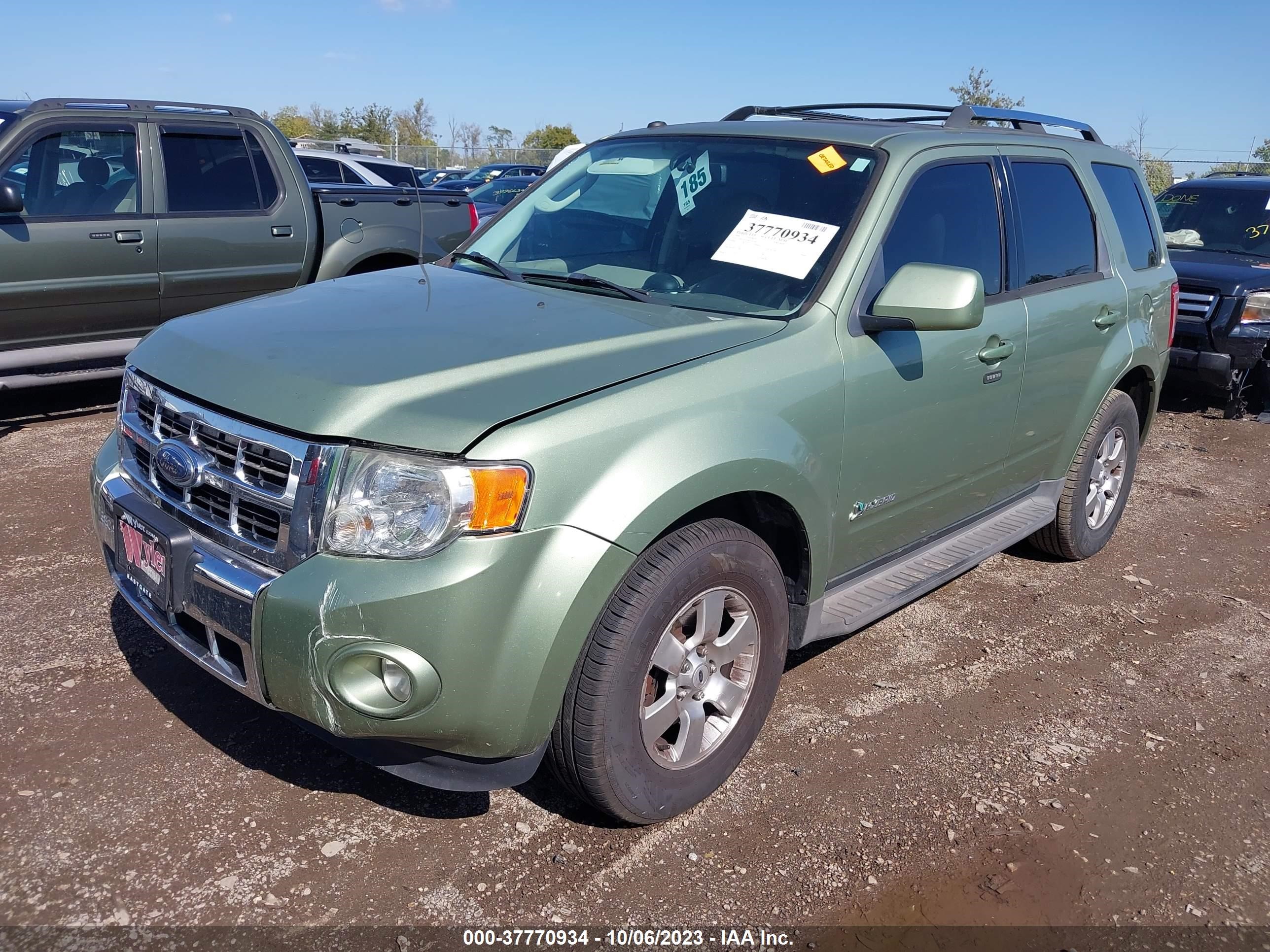 Photo 1 VIN: 1FMCU49349KA56168 - FORD ESCAPE 