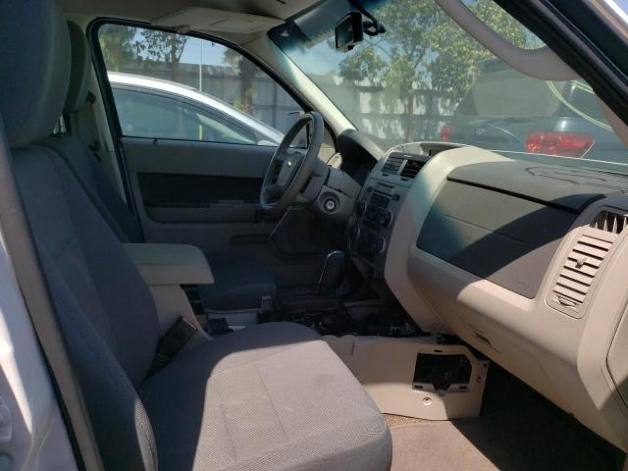 Photo 6 VIN: 1FMCU49369KB39472 - FORD ESCAPE 