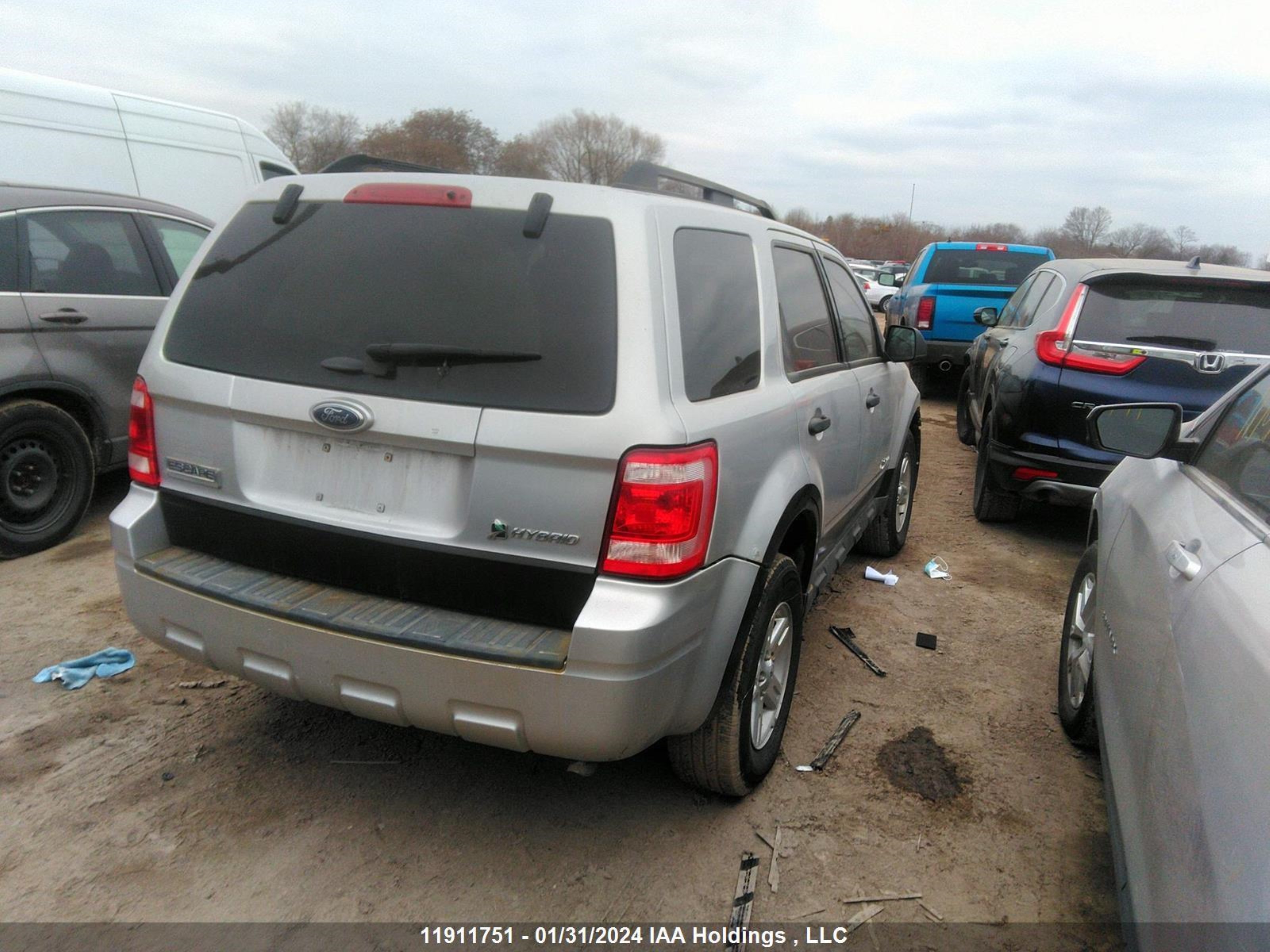 Photo 3 VIN: 1FMCU49389KD09010 - FORD ESCAPE 