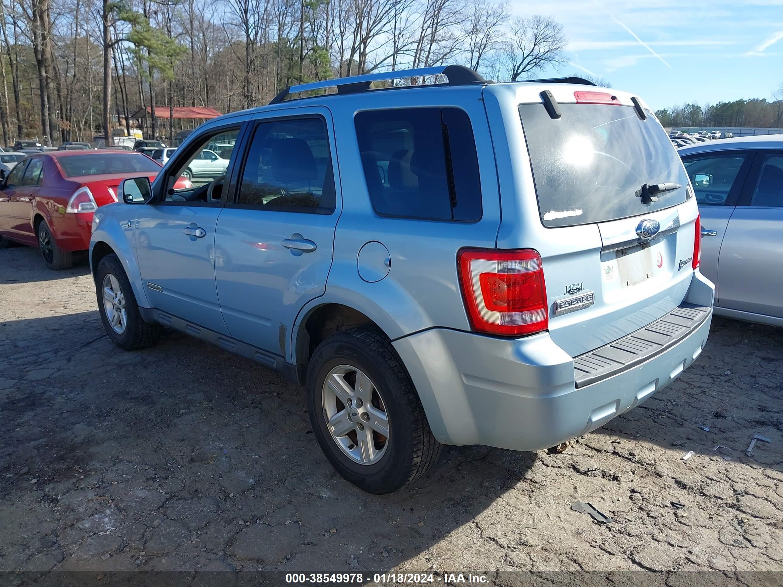 Photo 2 VIN: 1FMCU49H38KB98053 - FORD ESCAPE 