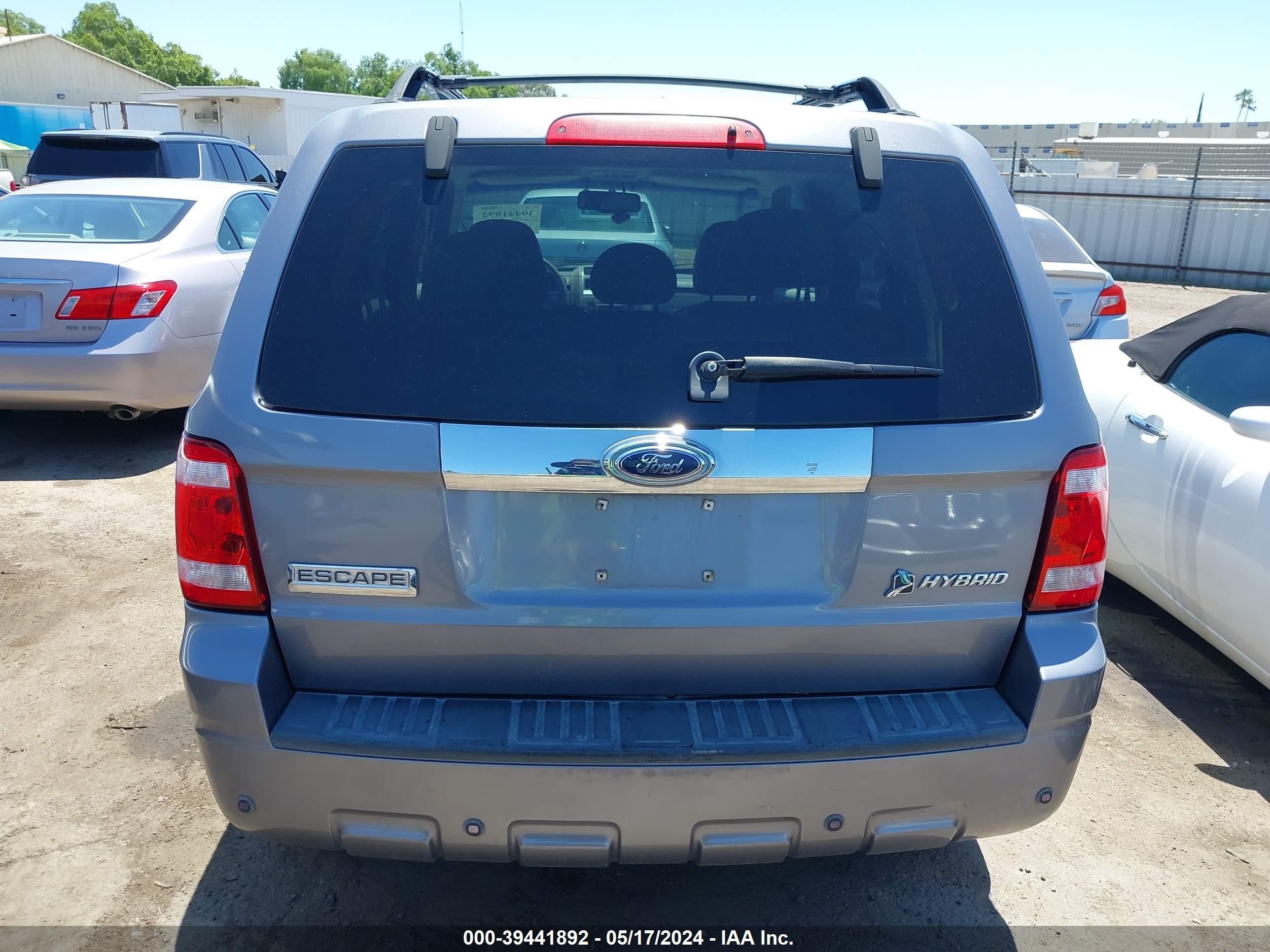 Photo 15 VIN: 1FMCU49H48KA94543 - FORD ESCAPE 