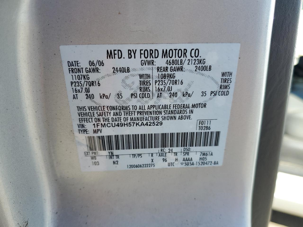 Photo 12 VIN: 1FMCU49H57KA42529 - FORD ESCAPE 