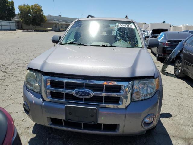 Photo 4 VIN: 1FMCU49H68KB25999 - FORD ESCAPE 