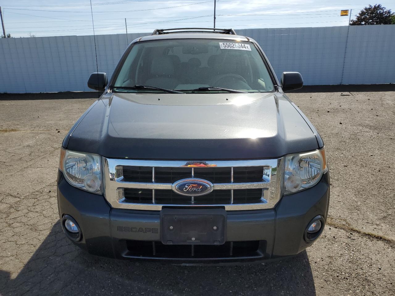 Photo 4 VIN: 1FMCU49H78KB45355 - FORD ESCAPE 