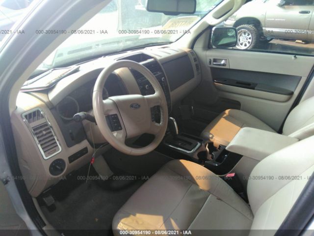 Photo 4 VIN: 1FMCU4K31AKB31178 - FORD ESCAPE 