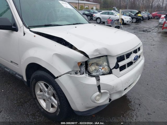 Photo 5 VIN: 1FMCU4K32AKC24601 - FORD ESCAPE HYBRID 